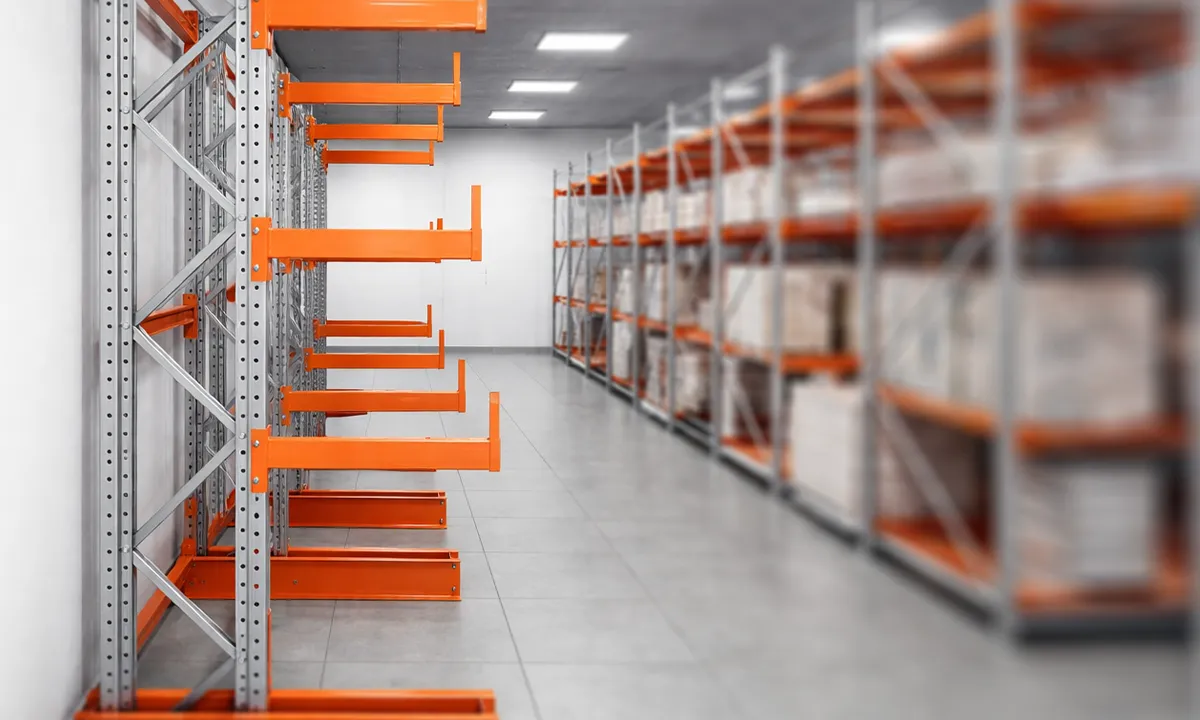 Металлические консольные конструкции